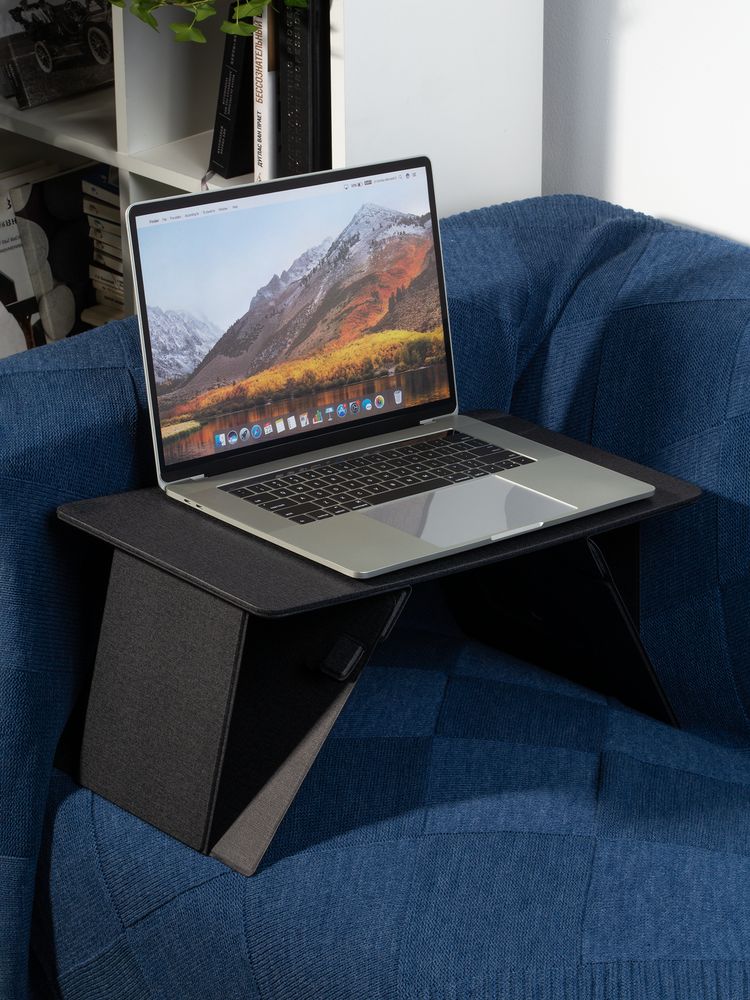 Складной стол для ноутбука с беспроводной зарядкой Kickstand Table, серый — фото 10