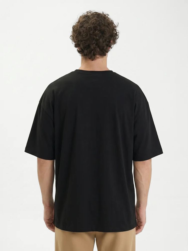 Футболка Oversize Premium 210, черная — фото 6