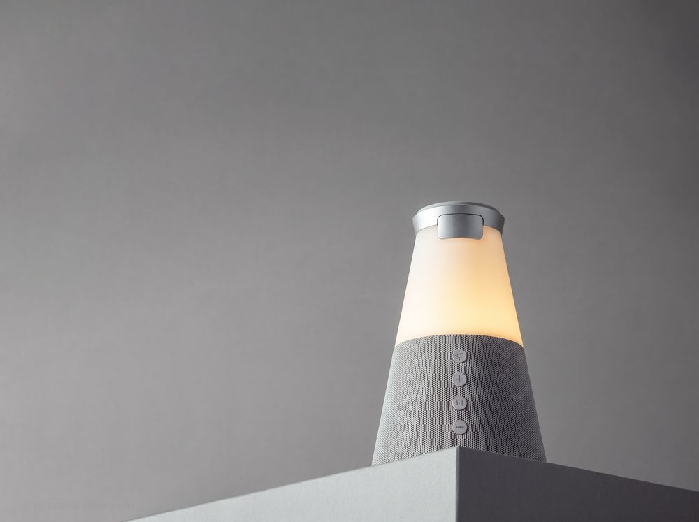 Bluetooth-колонка с беспроводной зарядкой и подсветкой Cone Sonance, серая — фото 10