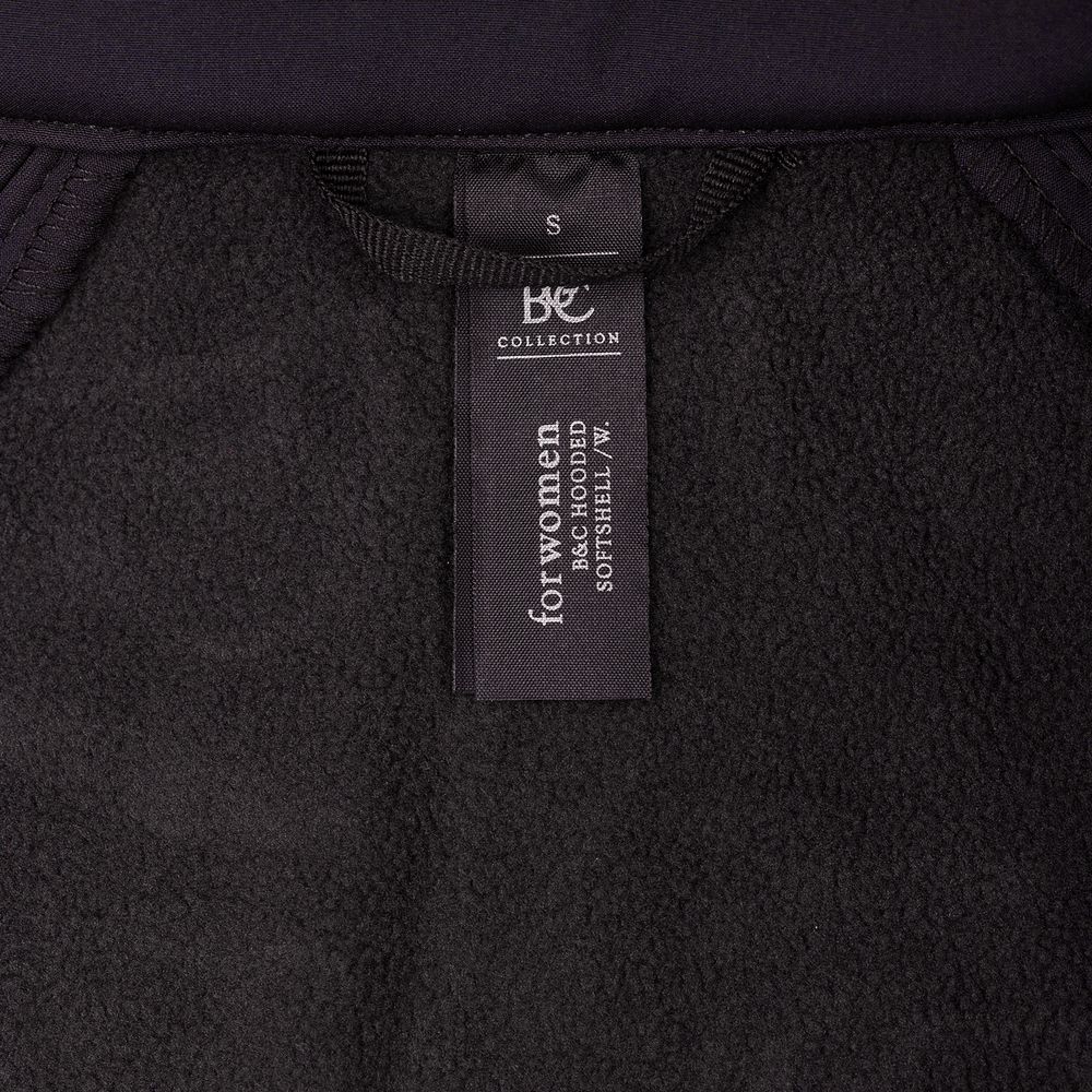 Куртка женская Hooded Softshell черная — фото 3