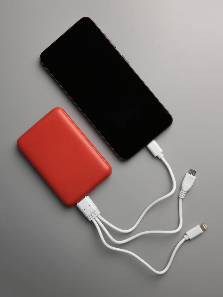 Внешний аккумулятор Uniscend Full Feel Type-C 5000 мАч, красный — фото 2