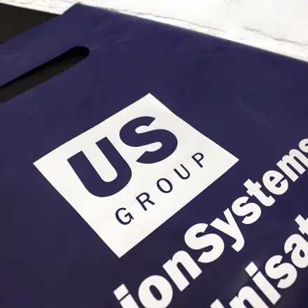 Тёмно-синий полиэтиленовый пакет с логотипом US Group